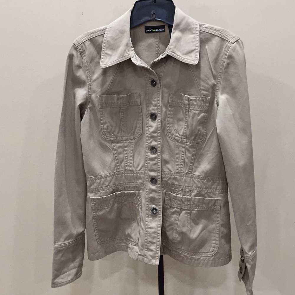 Women’s khaki coat size M